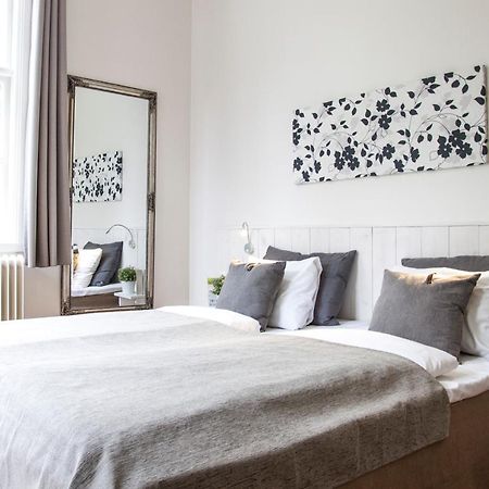 Guesthouse Eleven Hotel Arvika Zewnętrze zdjęcie
