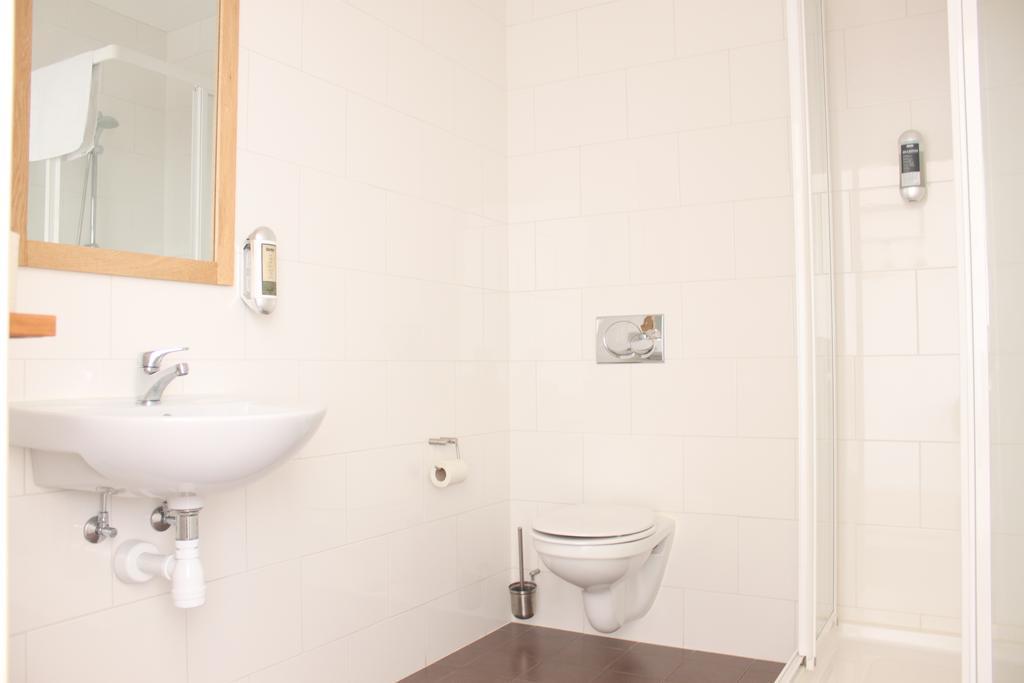 Guesthouse Eleven Hotel Arvika Zewnętrze zdjęcie