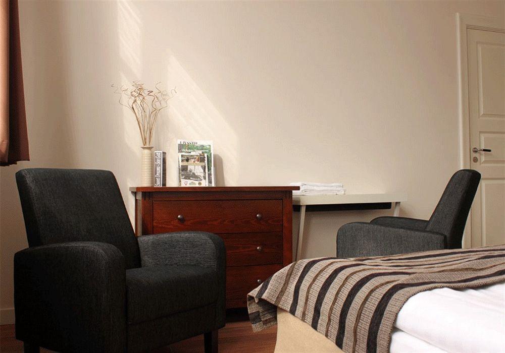 Guesthouse Eleven Hotel Arvika Zewnętrze zdjęcie