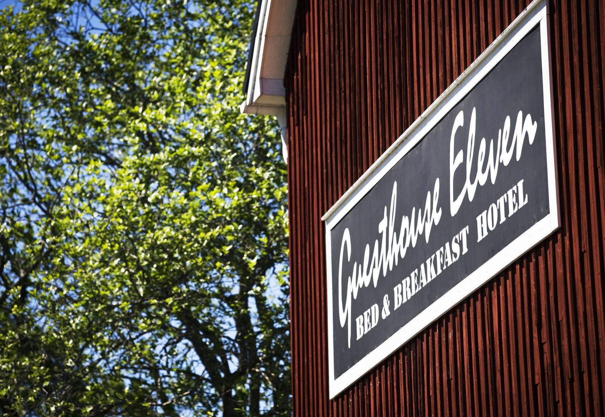 Guesthouse Eleven Hotel Arvika Zewnętrze zdjęcie