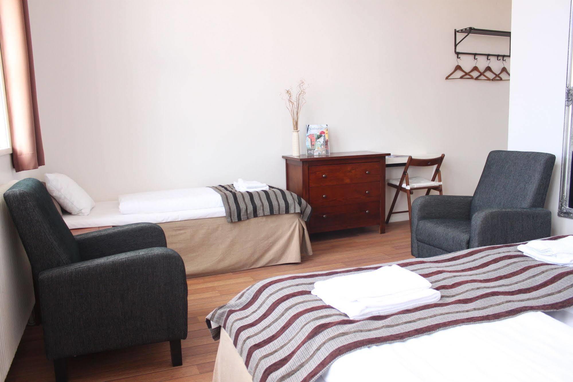 Guesthouse Eleven Hotel Arvika Zewnętrze zdjęcie