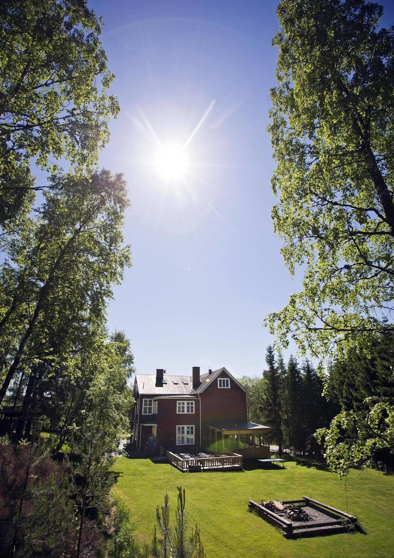 Guesthouse Eleven Hotel Arvika Zewnętrze zdjęcie
