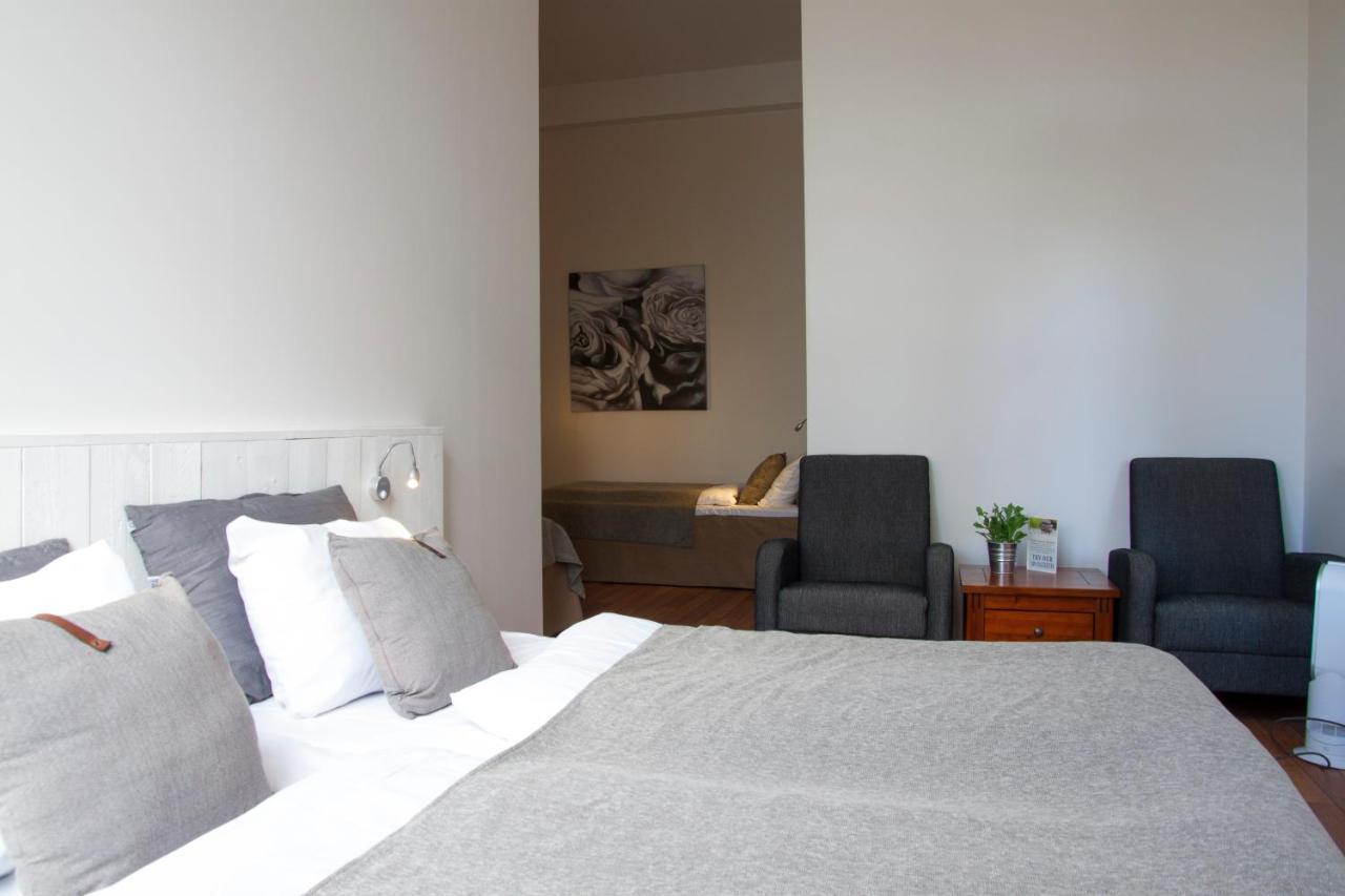 Guesthouse Eleven Hotel Arvika Zewnętrze zdjęcie