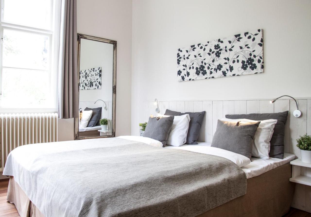 Guesthouse Eleven Hotel Arvika Zewnętrze zdjęcie